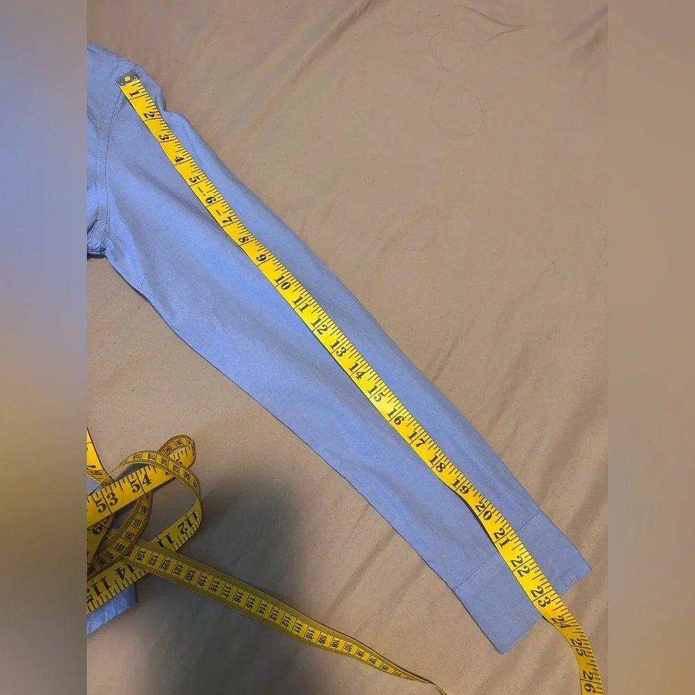 Tommy Hilfiger Classic Chambray Blue 100% Cotton Button Down Size M Office - Picture 13 of 13